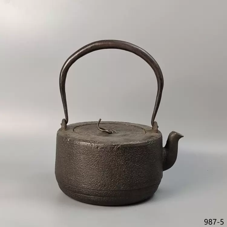 京都老舗百年以上前の京土瓶 京都老舗百年以上前の京土瓶 明治时期京都制日本铁壶日本