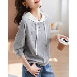 Outlet Clearance Brand Name Tag-Cut Casual Loose Versatile Top with Button Decoration Hooded Sweatshirt for Women Spring