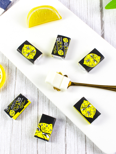 Marukawa Super Sour Lemon Gum - Japanese Candy 48g