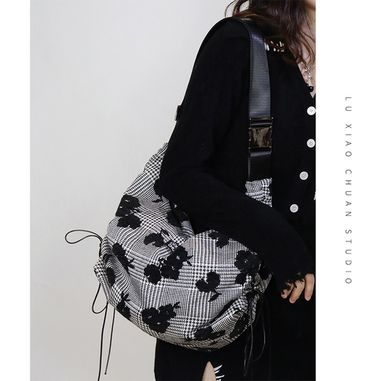バッグ y2k one shoulder bag TECH 00s DIVERSION 00s【archive】Y2K/gimmick one shoulder bag