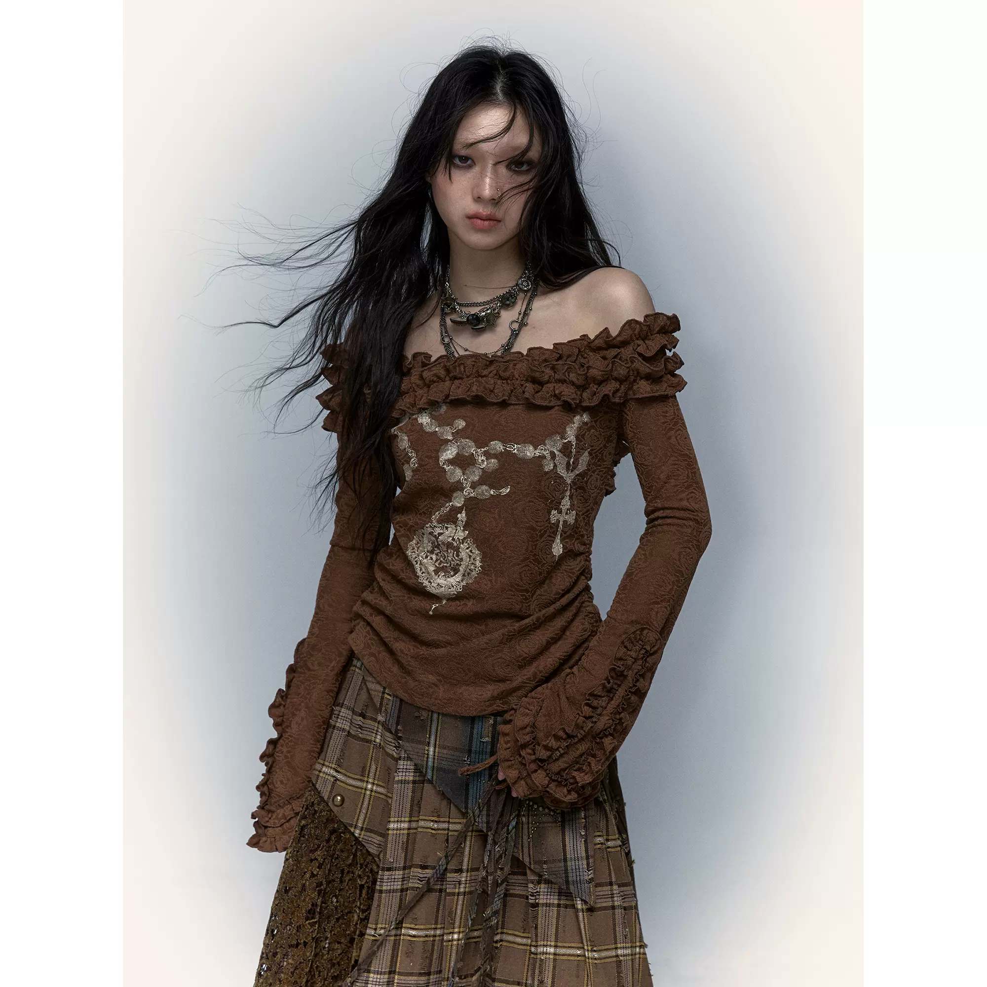 NO ROMANCE 原创设计复古正反两穿一字肩喇叭袖针织上衣长袖T恤女 NO ROMANCE 原创设计复古正反两穿一字肩喇叭袖针织上衣