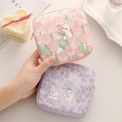 Cartoon Sanitary Pad Storage Bag, Portable and Compact for Students, Large Capacity Sanitary Pad Bag, Cute Menstrual Pouch