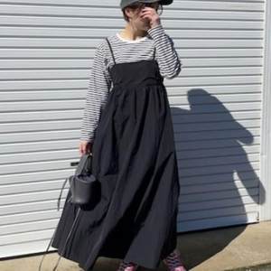 
Free shipping for a limited time!!! CK1G daily order, back tie, high waist, loose long suspender dress