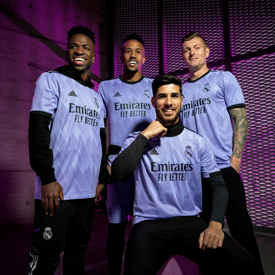 adidas Real Madrid ホーム ユニフォーム Amazon.com: adidas Kids Unisex Soccer Real Madrid 22/23 Home