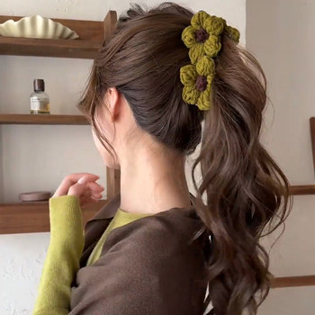 
Autumn and winter knitted wool flower ponytail banana clip vertical clip