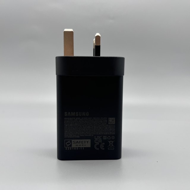 Suitable for Samsung 65W original UK British standard charger ...