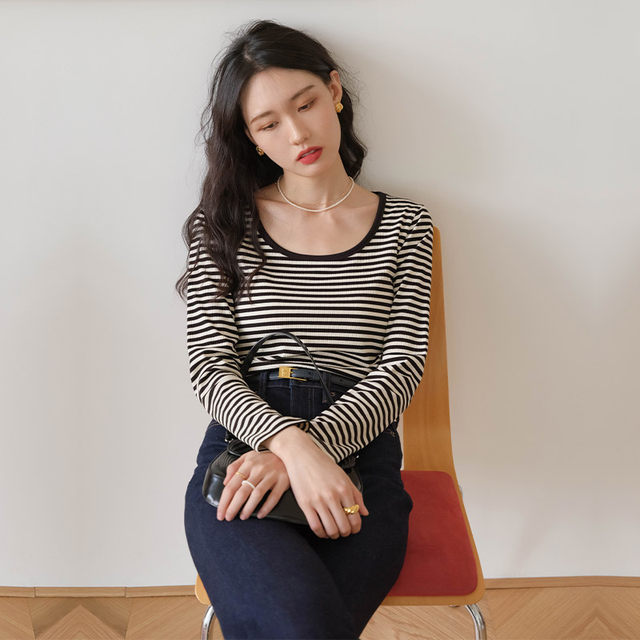 Ranruo super crater strip black and white striped round neck long ...