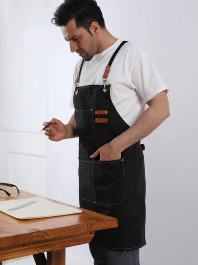 Un grembiule jeans fai da te è una belle idea per il riciclo casalingo