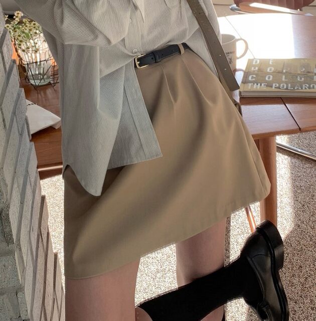 2024 spring and autumn suit fabric high waist A-line skirt makes you look slim and long legs hot girls short skirt Hong Kong style commuting versatile skirt pants
