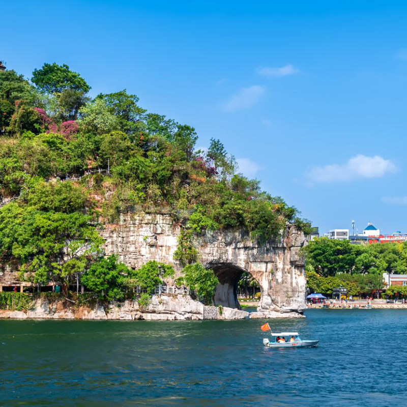 桂林阳朔】龙脊梯田4天遇龙河竹筏+兴坪游船+银子岩+十里画廊