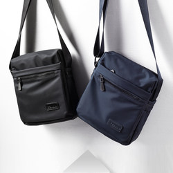 Mobile Phone Bag Oxford Cloth Men's Bag Waterproof Casual Men's Shoulder Crossbody Bag Nylon Lightweight Portable Small Backpack for Commuting