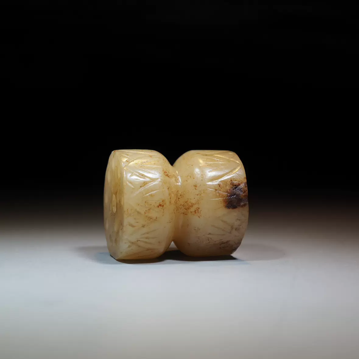 漢代 玉剣飾-剣格 古玉和田玉 中国美術装身具 骨董工芸品収蔵品 漢代 玉剣飾-剣格 古玉和田玉 中国美術装身具 骨董工芸品