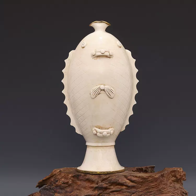 中国清代乾隆年制人物天球花瓶 古董品 年代物 清乾隆古月轩重工粉彩四季花鸟纹天球瓶0116 古玩古董精品瓷器