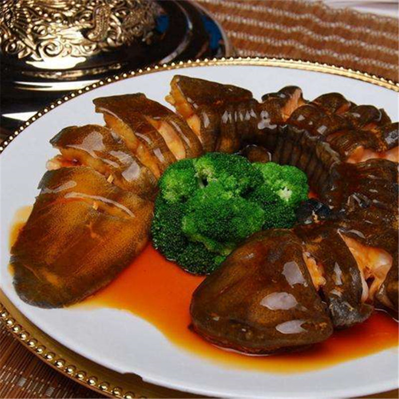 跟红烧肉差不多,就是收汤汁的时候要多注意,可别烧干了,小编就犯过