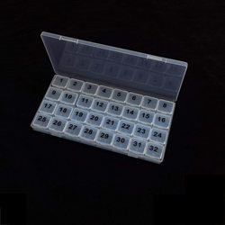 Sealed Compartmentalized Pill Box, Portable and Dustproof, 30-Day Pill Organizer, Large Capacity, Multi-Color, One-Month Pill Box