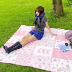 Korean-Style Ins-Style Picnic Mat, Portable Foldable Moisture-Proof and Waterproof Ground Mat, Lawn Photo-Taking Ambiance Camping Beach Mat