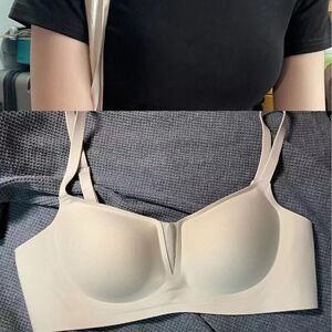 
Hepburn's niche underwear for women with large breasts and small breasts, gathered, seamless, thin, small square collar, sexy girl, no steel ring bra