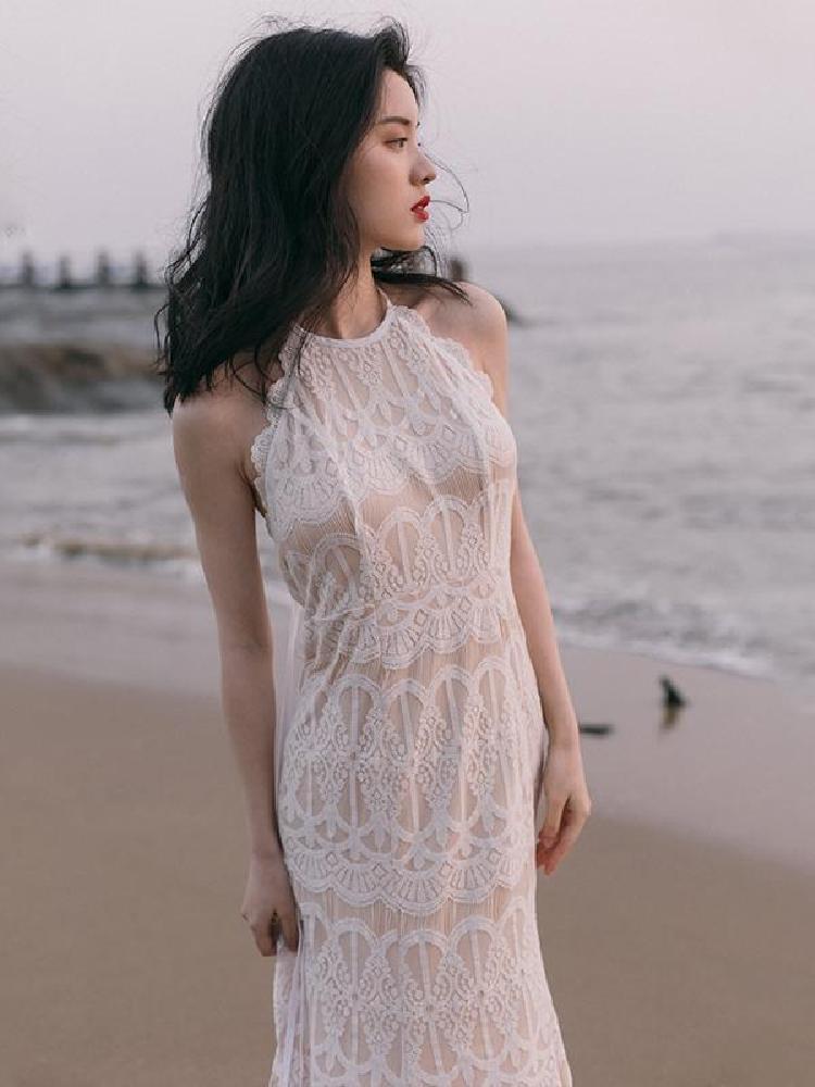 简思琳 夏季新款蕾丝度假沙滩吊带连衣裙