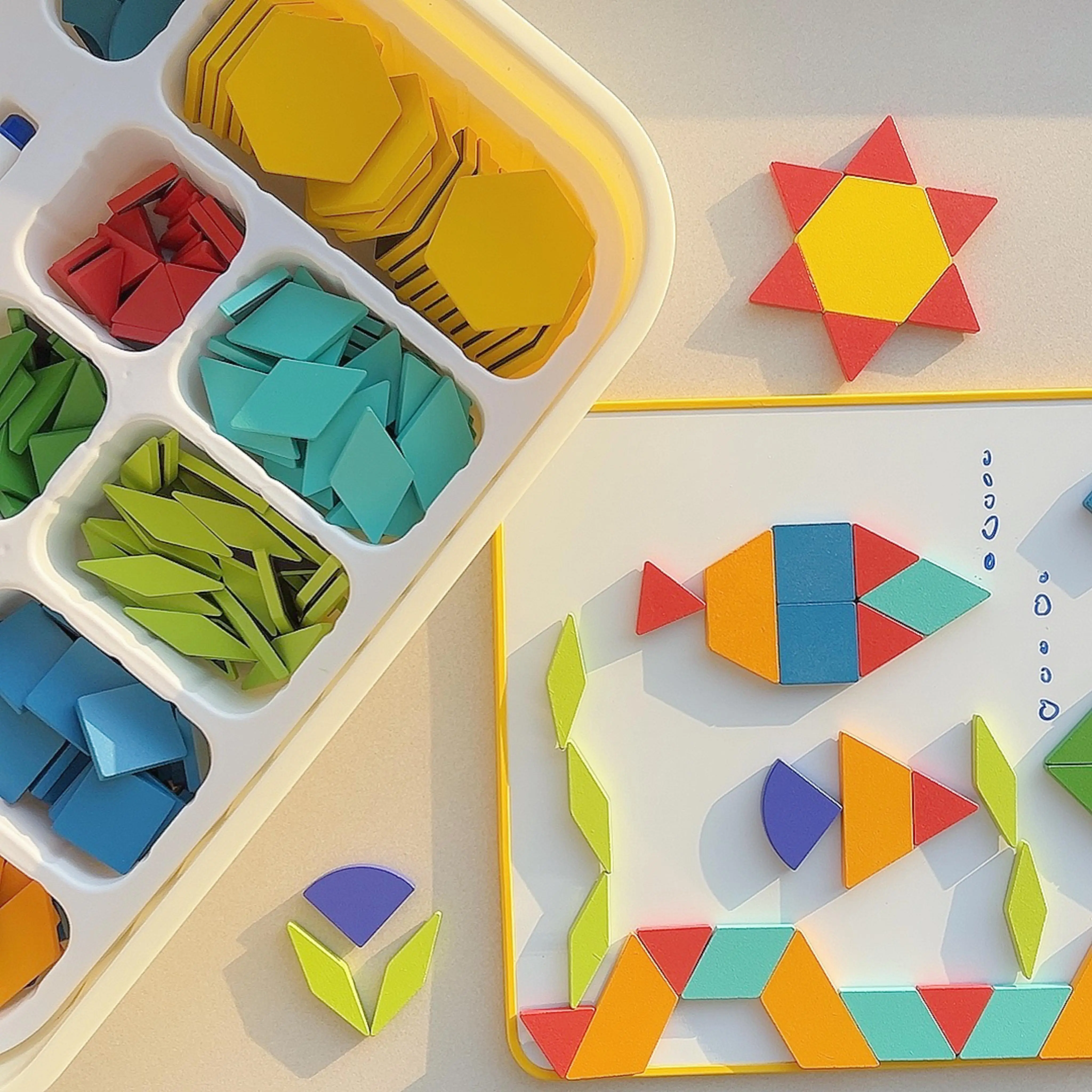 磁性七巧板智力拼图儿童蒙氏早教益智玩具磁力几何积木幼儿园宝宝