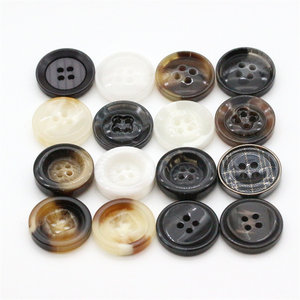 
High-end coat, windbreaker, cuffs, suit buttons, round British style suit buttons, versatile men's and women's woolen tops