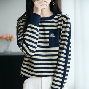 
French retro round neck striped wool sweater for women 2025 new loose and slim long-sleeved warm base sweater