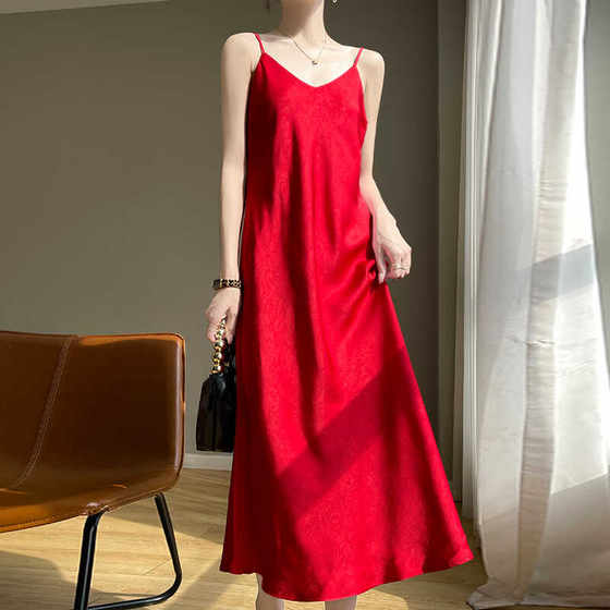 The new V -neck camisole dress women's acetate satin high simulation silk long skirt new Chinese high -waisted thin A -line skirt summer
