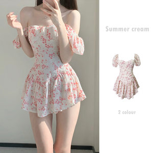 
Korean ins summer sweet and sexy floral conservative slimming belly-covering small breast skirt style one-piece swimsuit hot spring swimsuit