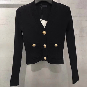 European Station 2025 Spring Gold Button Xiaoxiang Fengbing Silk Slim Elastic Push Shoulder Knitted Cardigan V-neck Short Jacket Women