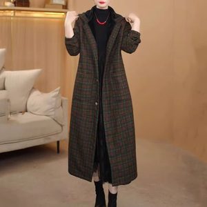 
Autumn and winter high-end ethnic style retro plus velvet thickened hooded long printed windbreaker women's cotton and linen warm coat jacket