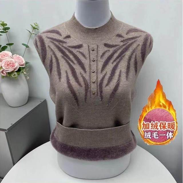 
Autumn and winter pullover long-sleeved tops for middle-aged and elderly mothers, all-in-one velvet bottoming woolen sweater with thickened sweater inside