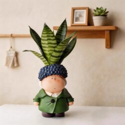 Van Gogh Creative Cartoon Character Desk Plant Ornament Handmade Resin Vase Flower Vessel Home Decoration Gift