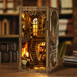 Ancient Book Collection Room Wooden Bookends 3D Stereo Assembly DIY Model Small House Bookshelf Ornaments Handmade Cabin