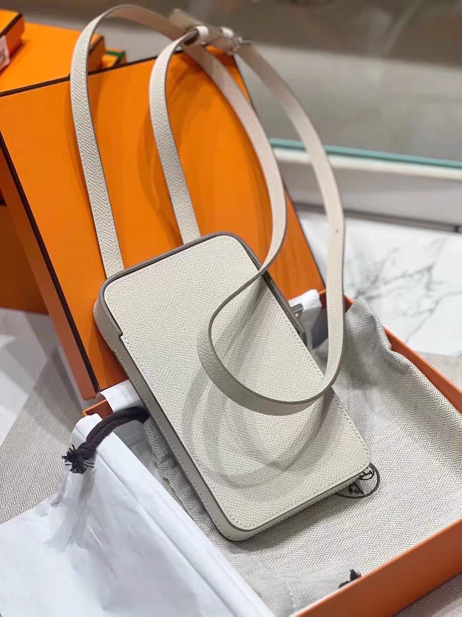 真皮手掌纹斜挎轻便小巧精致散步手机包2025新款春夏女百搭小包包