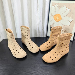 
2026 New Hollow Hole Short Sandals Breathable Short Boots Women's Summer Soft Sole Versatile Fashion Boots Niche Single Boot Sandals