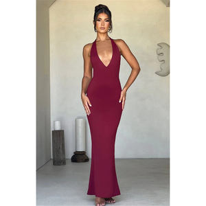 
European, American and Australian ins hot girl vacation goddess v-neck halter neck high waist cross backless pleated buttocks dress burgundy