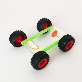 Rubber band powered car DIY small craft science class