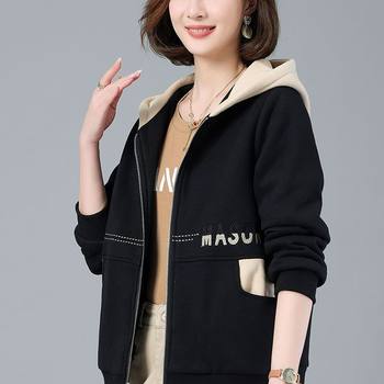 
Fashion jackets for women are popular in autumn and winter today