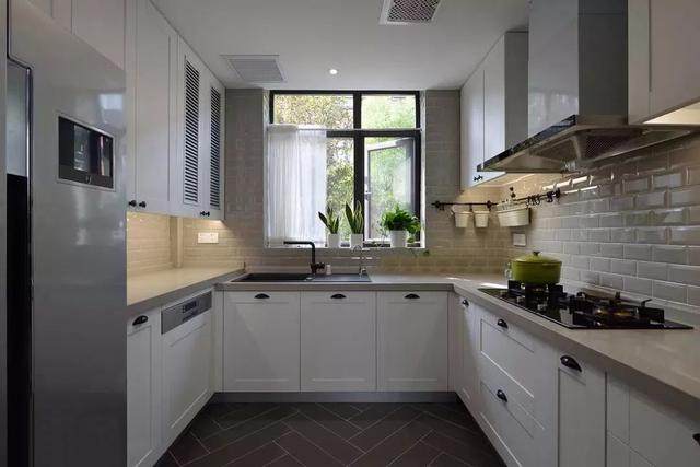 5平米厨房设计要点,面积不大更要改造好