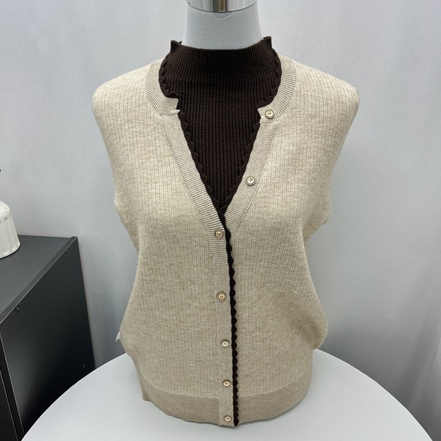 Half turtleneck plus velvet thickening mom sweater women's loose fake two-piece middle-aged and elderly women's warm all-in-one velvet bottoming shirt