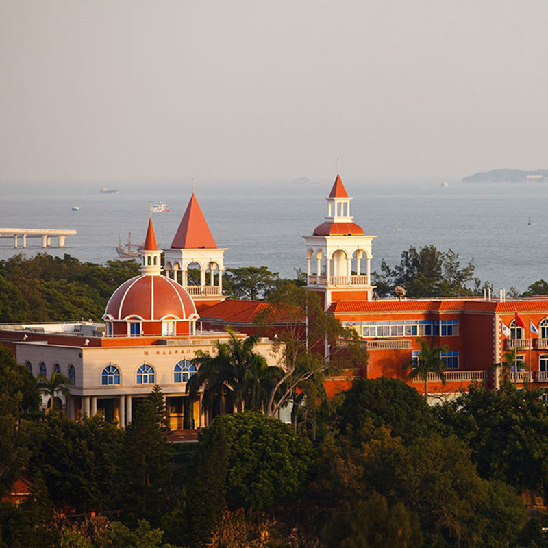 【全程1导 12人团】厦门4天3晚跟团游 泉州+西街+鼓浪屿+厦门大学