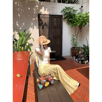 
Plaid printed wrinkled skirt hem strap skirt