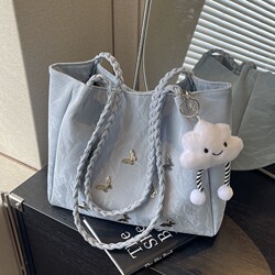 Large-Capacity Bag for Women 2026 New Fashion Niche Butterfly Shoulder Bag Student Class Commute Versatile Tote Bag