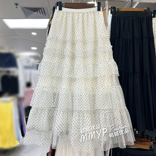 French retro polka dot mesh skirt for women in spring and summer 2025 new elastic waist slimming layered cake skirt long skirt