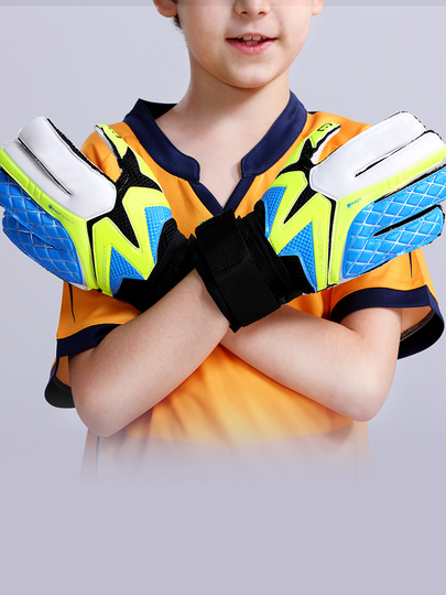 Onlayn porno tomosha qilish: Erkakni boglash