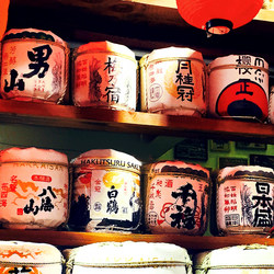 Sushi Restaurant Decoration Wine Barrel Japanese-Style Decorative Wine Bottle Izakaya Tabletop Ornaments Store Floor-Standing Decorations