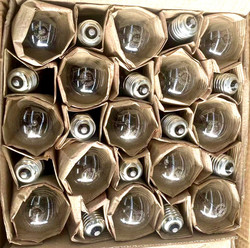 Old-Fashioned Light Bulb Tungsten Filament Lamp Standard Light Bulb Property Breeding Heating Ship Yellow Light Heating Bulb 220Ve27 Screw