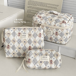 Rabbit Retro Diamond-Shaped Teddy Bear Cosmetic Bag Girly Toiletry Beauty Portable Large-Capacity Skincare Storage Bag