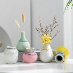 Jingdezhen ins Style Creative Nordic Modern Minimalist Home Decorations Small Fresh Artistic Ceramic Mini Vase
