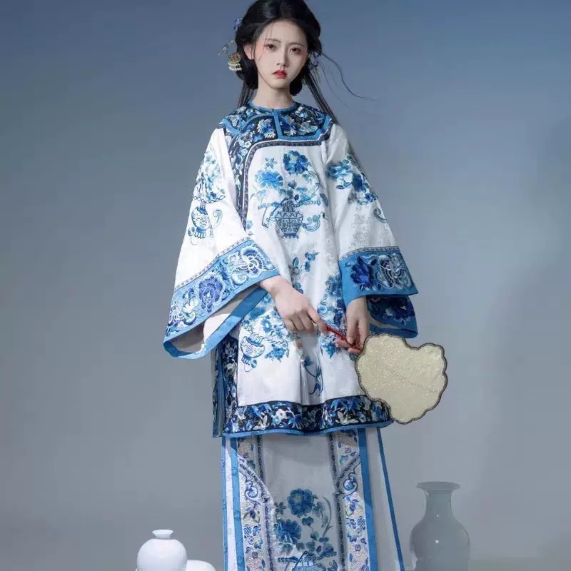 涂七七【锦鲤少女】明制重工刺绣长衫织金马面云肩汉服女中国风 涂七七锦鲤少女明制重工刺绣长衫织金马面云肩汉服女中国风秋冬款-淘宝