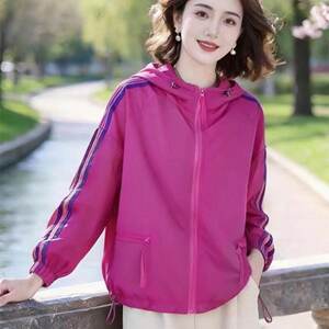 
Plus size women's outdoor sports striped hooded sun protection jacket summer new loose slimming casual sun protection clothing
